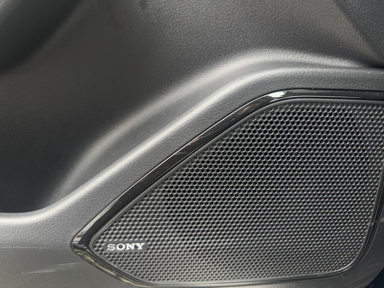 Mazda 6 6e NU VOOR ¤ 299,- PER MAAND! *TAKUMI 68.8 kWh NAVIGATIE | PANORAMA DAK | 19 INCH LMV | RONDOMZICHT CAMERA | WINTERPAKKET NU VOOR ¤ 299,- PER MAAND! *