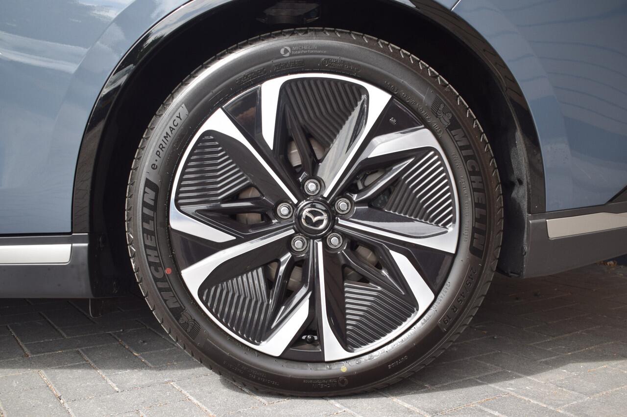 Mazda 6 6e Takumi 68.8 kWh - 17% bijtelling - Black Edition