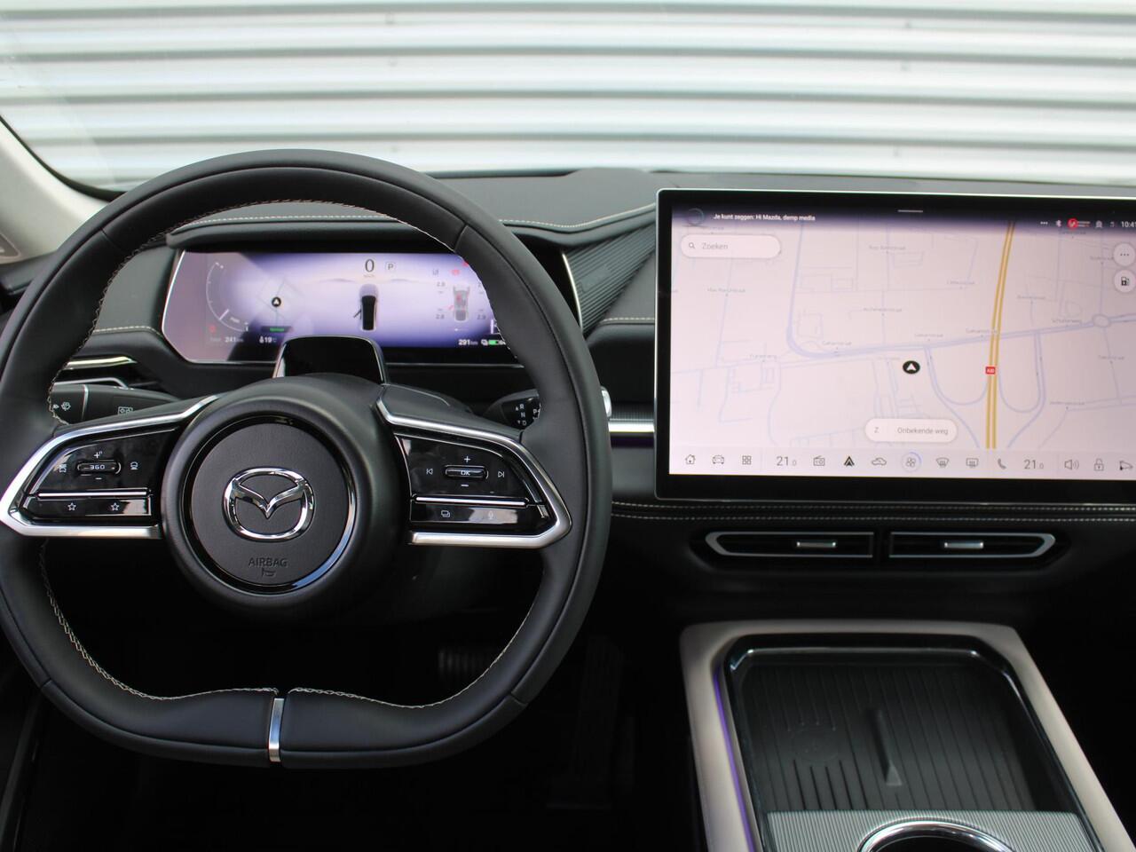 Mazda 6 6e Takumi 68.8 kWh | Stuur-/stoelverwarming + ventilatie | Pano | Camera rondom | Elek. stoelverstelling + achterklep | 19" LM | Cruise adapt. |