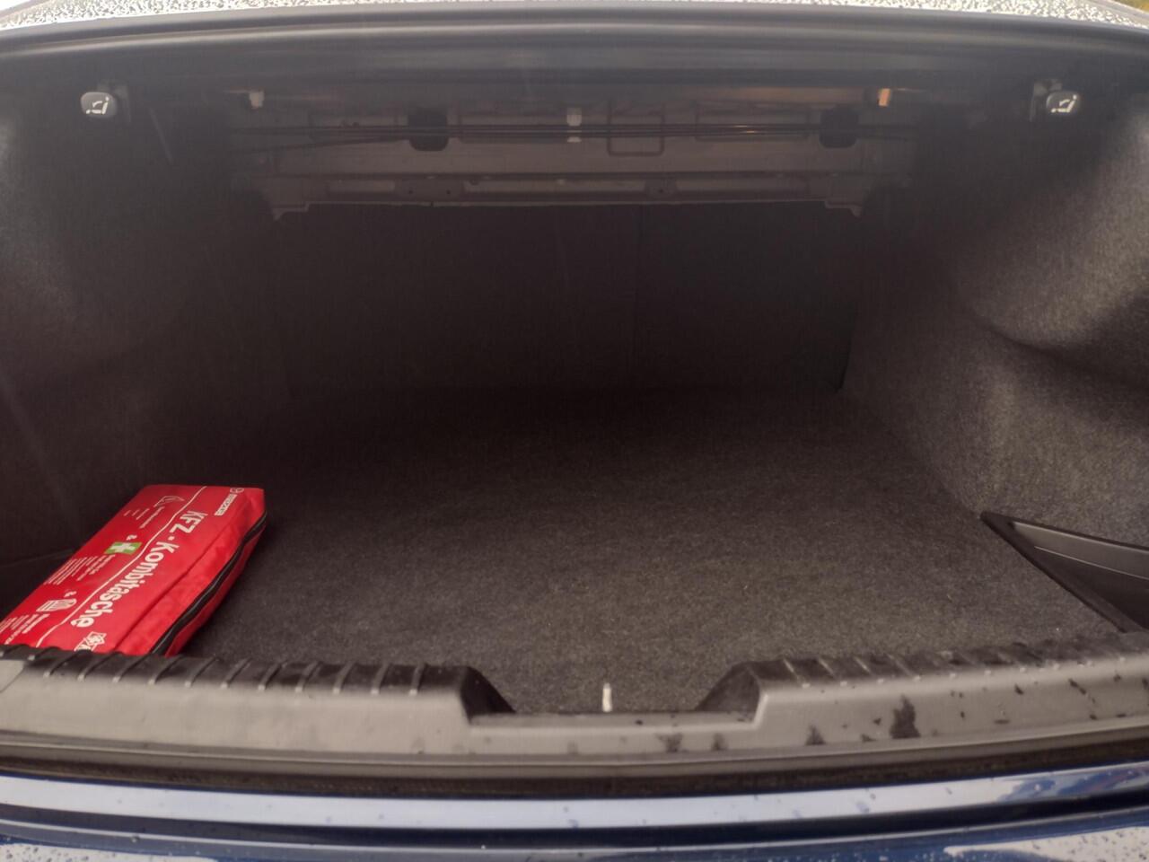 Mazda 6 2.0 SkyActiv-G 145 Comfort https://wheelerdelta.autodata.nl/#/voorraad Staat in Hardenberg