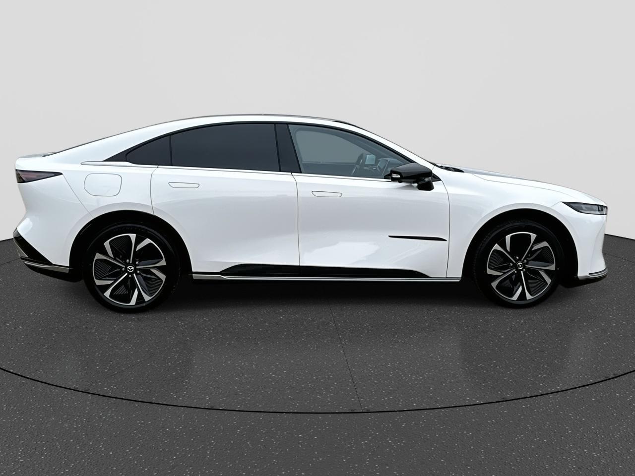 Mazda 6 6e Takumi 68.8 kWh | Rijklaar | 360 Camera | Stoelverwarming | Panorama dak