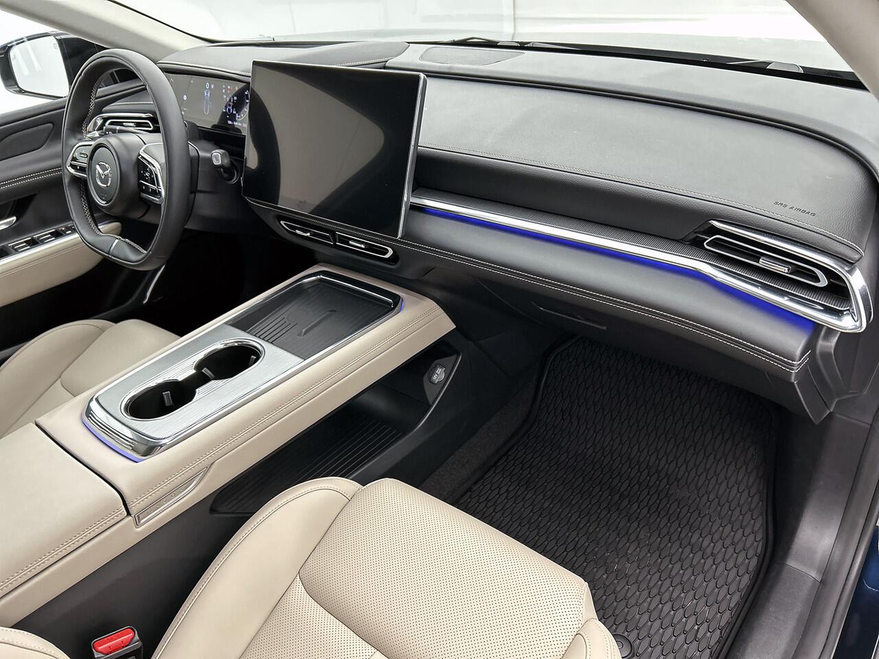 Mazda 6 6e Takumi 68.8 kWh | Beige Interieur | 17% Bijtelling | BTW-Auto | Extra Accessoires |