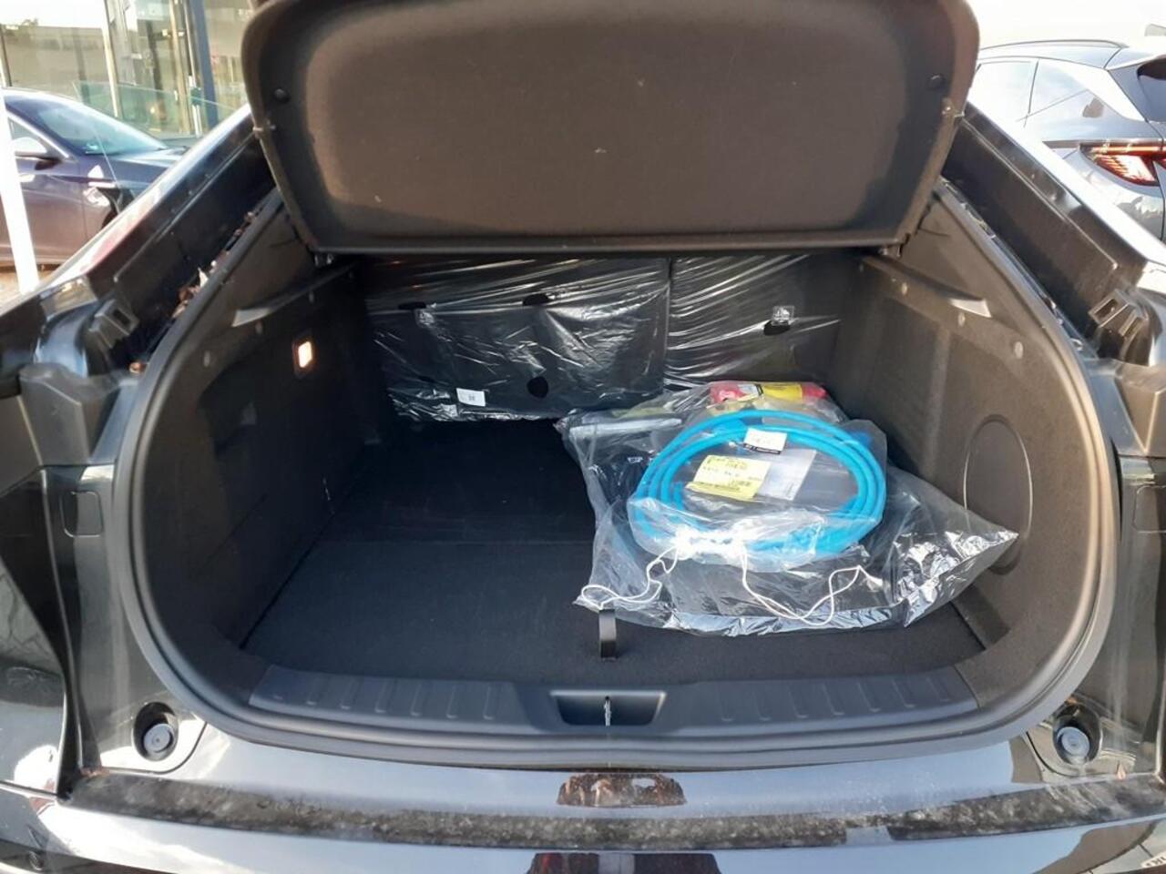 Mazda 6 6e Takumi Plus 68.8 kWh Mengelers Actie Prijs: ¤ 44.645,00*