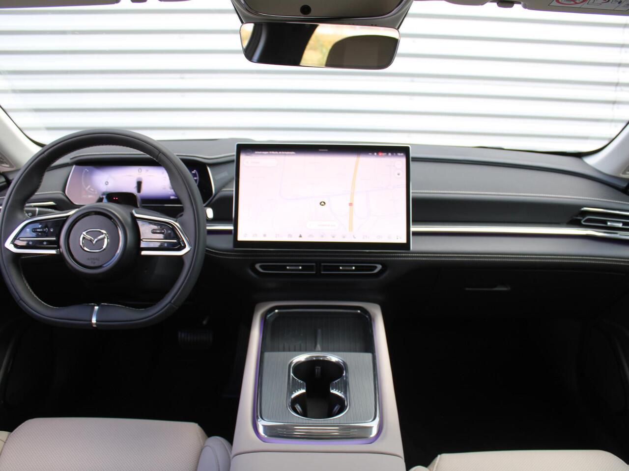 Mazda 6 6e Takumi 68.8 kWh | Stuur-/stoelverwarming + ventilatie | Pano | Camera rondom | Elek. stoelverstelling + achterklep | 19" LM | Cruise adapt. |