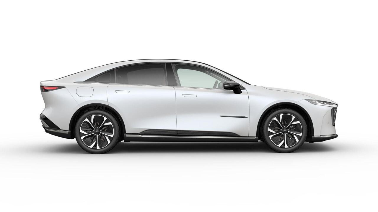 Mazda 6 6e Takumi Plus 68.8 kWh / Crystal White Pearl
