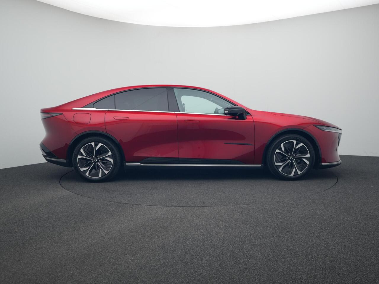 Mazda 6 6e EV Takumi 68.8 kWh | demo voordeel