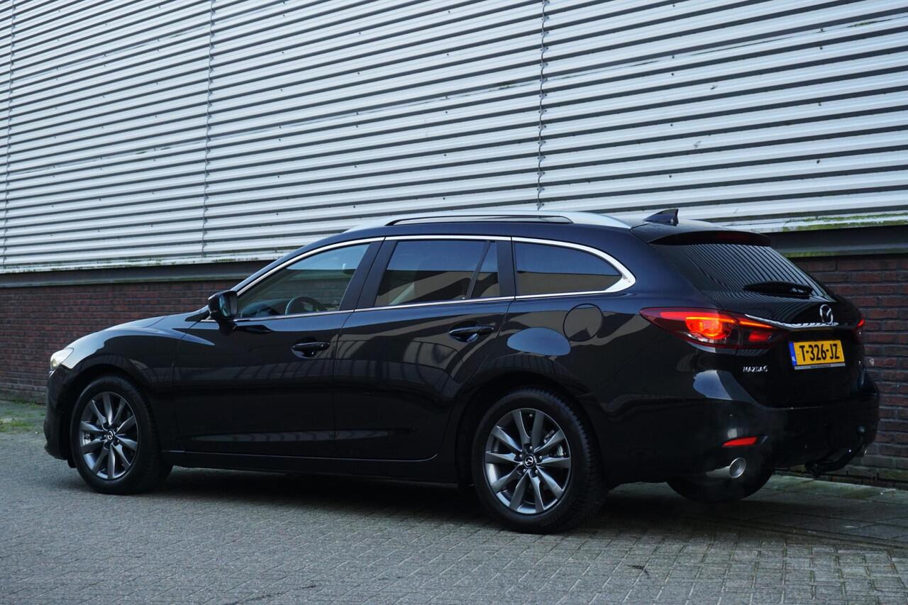 Mazda 6 Sportbreak 2.0 SkyActiv-G 165 Zwart metallic/Trekhaak/Head-Up /Nederlandse auto.