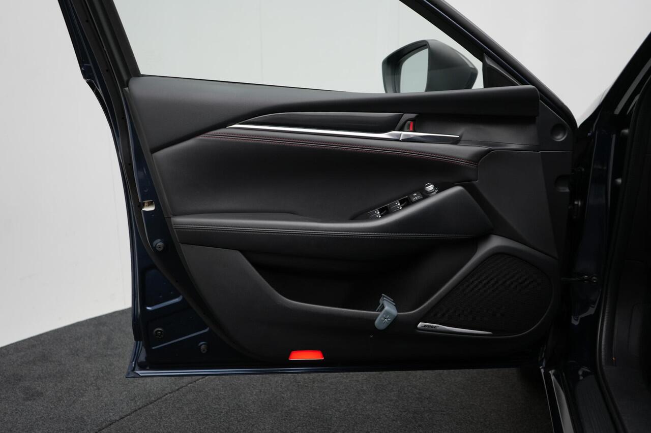 Mazda 6 Sportbreak 2.0 SkyActiv-G Sportive automaat met afneembare trekhaak en all-weather banden : dealer onderhouden