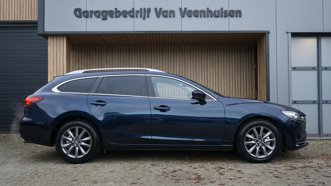 Mazda 6 Sportbreak 2.0 SkyActiv-G 165pk Automaat HUD 17inch LM Trekhaak Navi Stoel & Stuurverwarming 59804km!