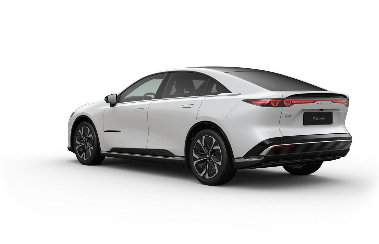 Mazda 6 6e Takumi 68.8 kWh | Dit jaar nog rijden met 17% bijtelling* |