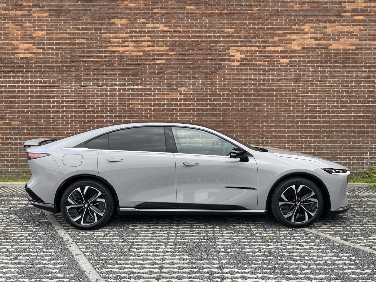 Mazda 6 6e Takumi Plus Long Range 80 kWh | 17% BIJTELLING Ontdek de nieuwe 6e!!