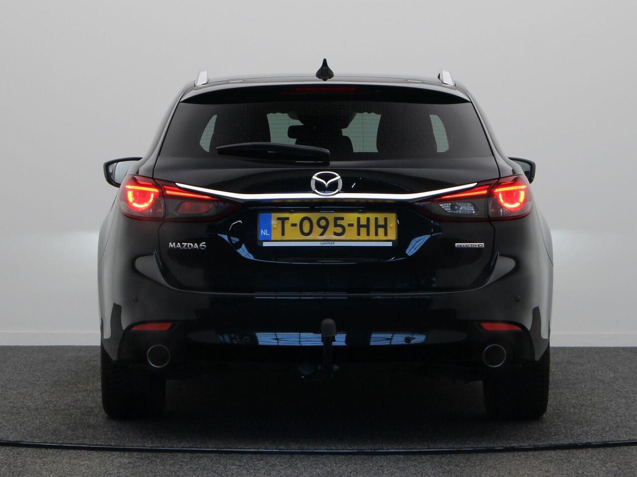 Mazda 6 Sportbreak 2.0 SkyActiv-G 165 Centre-Line | Head-Up Display | Stoelverwarming | Trekhaak | Full Led Koplampen |