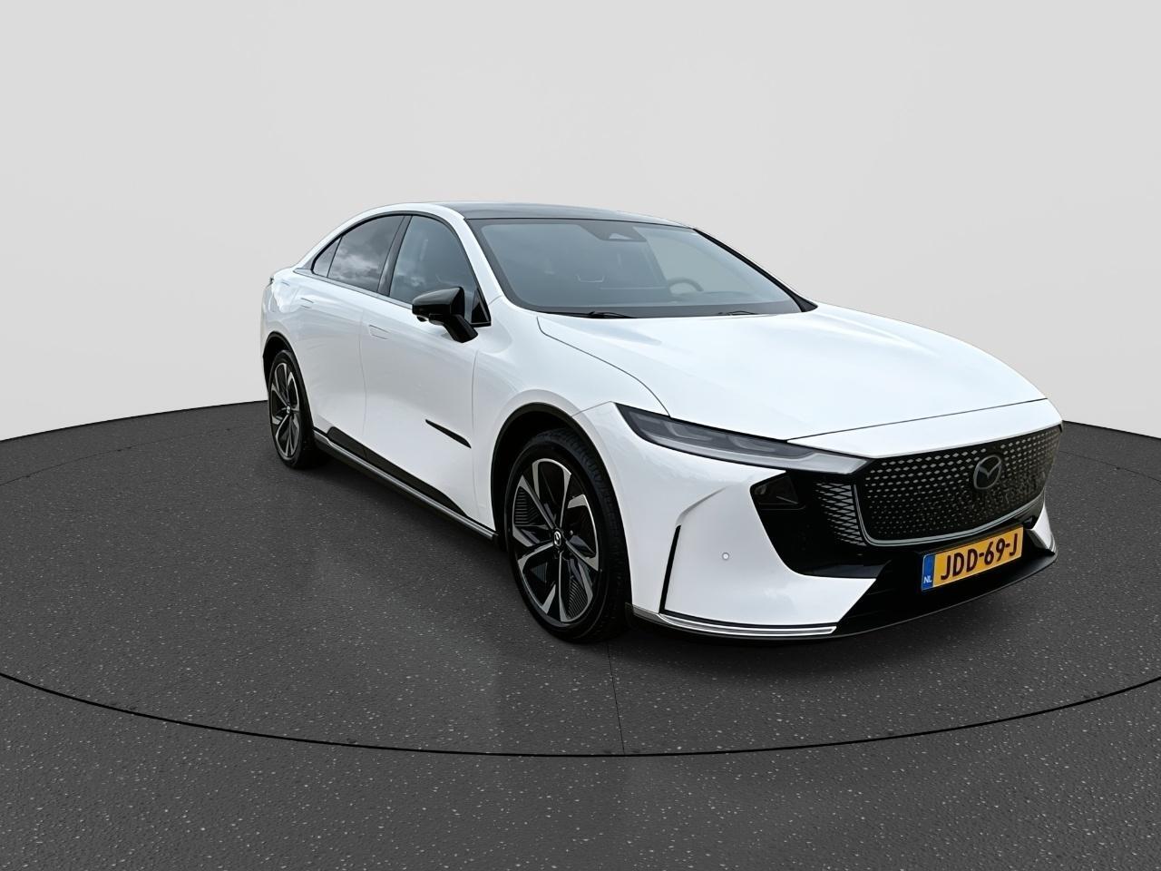 Mazda 6 6e Takumi 68.8 kWh | Rijklaar | 17% Bijtelling | 360 Camera | Stoelverwarming | Panorama dak