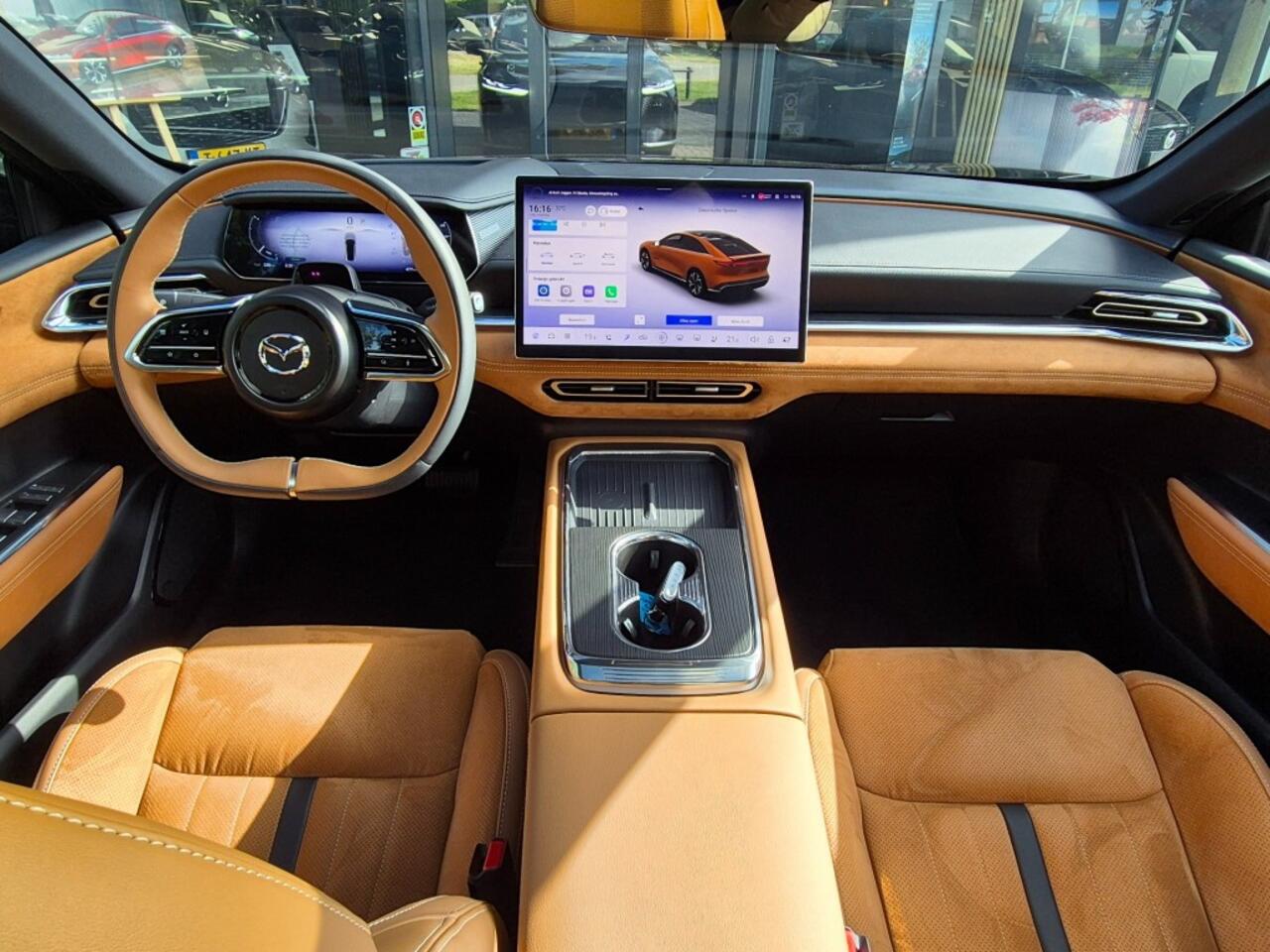 Mazda 6 TAKUMI PLUS Long Range 80 kWh 552km / â¬2000 Introductievoordeel/ DEMO