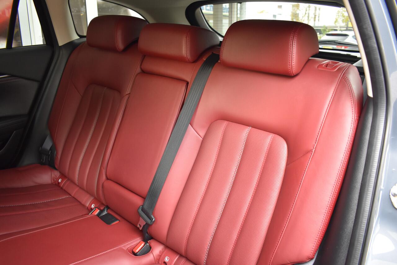 Mazda 6 Sportbreak 2.0 SA G 165 Luxury Automaat / Navi / Adap. Cruise / 19" LM / Carplay / Cameras / Keyless / Stoelverw. + ventilatie