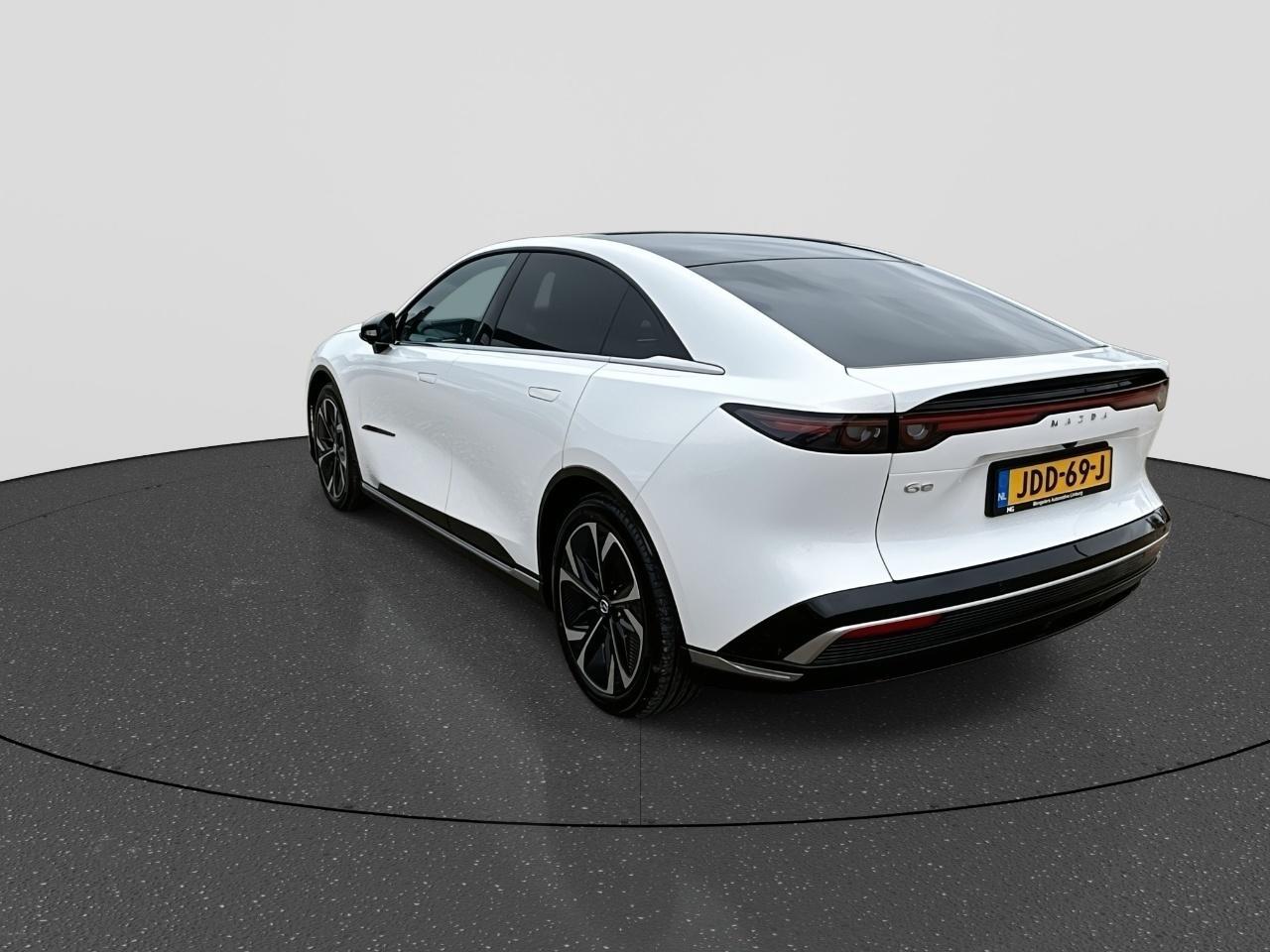 Mazda 6 6e Takumi 68.8 kWh | Rijklaar | 360 Camera | Stoelverwarming | Panorama dak