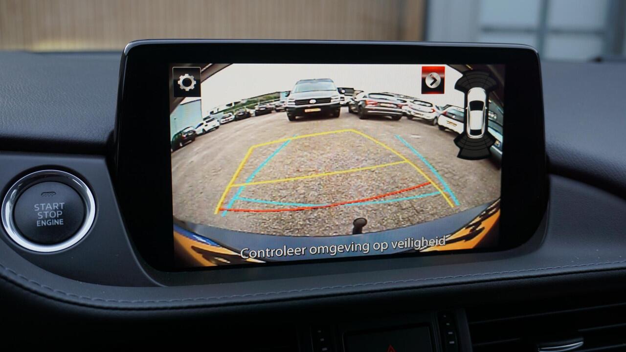 Mazda 6 Sportbreak 2.0 SkyActiv-G 165pk Automaat HUD 17inch LM Trekhaak Navi Stoel & Stuurverwarming 59804km!