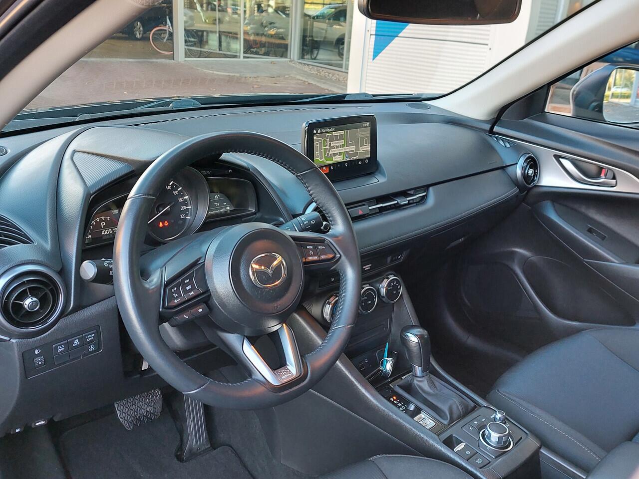 Mazda CX-3 2.0 SkyActiv-G 121pk Automaat Comfort | Origineel NL | Navi | Clima | Cruise | Dodehoek+Rijstrook+Licht+Regensensor | Keyless Start | Stoelverwarming | Pdc | Privacy Glass | 16''lm