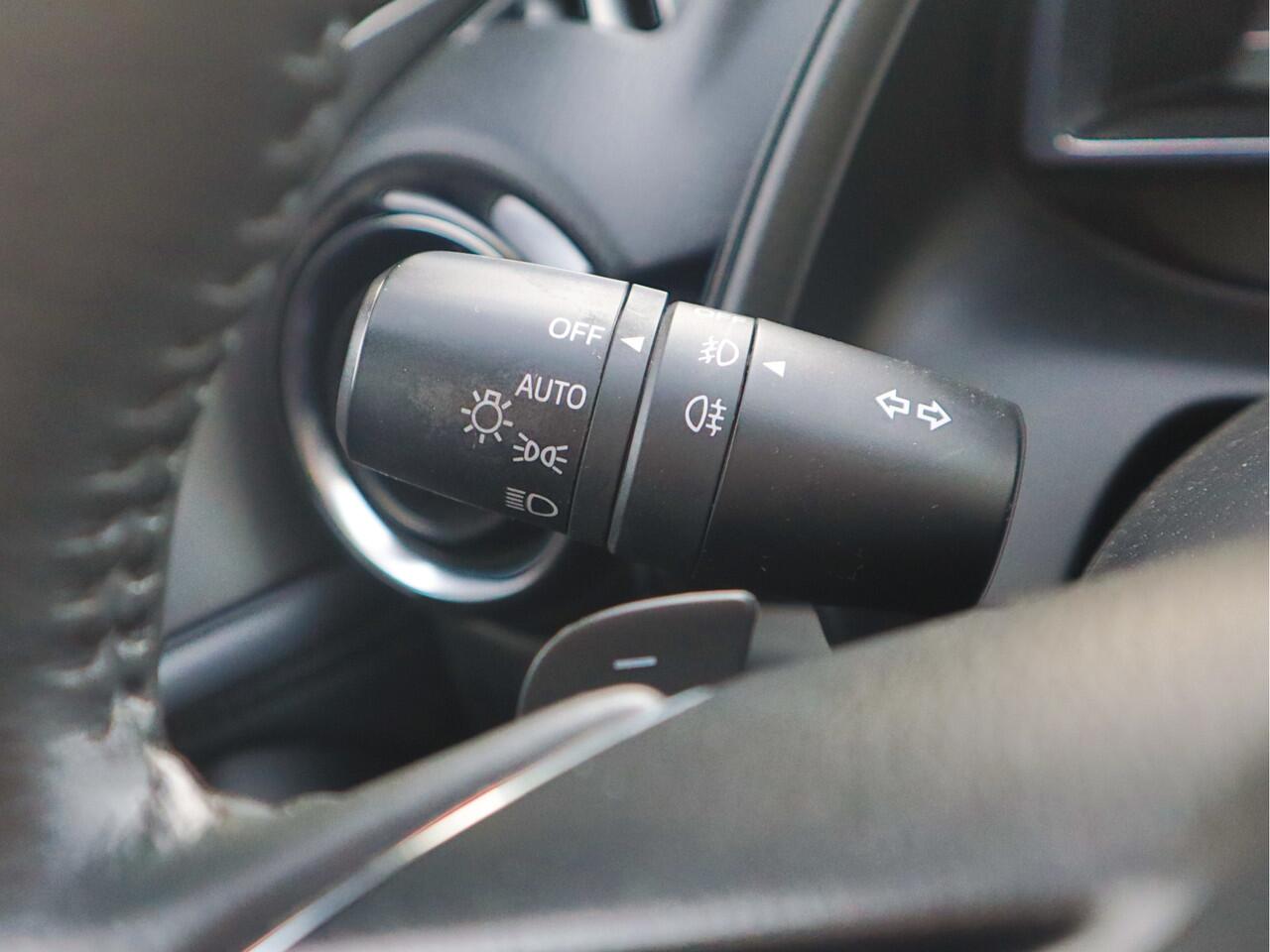 Mazda CX-3 2.0 SkyActiv-G 120 GT-M Automaat | CarPlay | Navigatie |Stoelverwarming | Cruise Control |