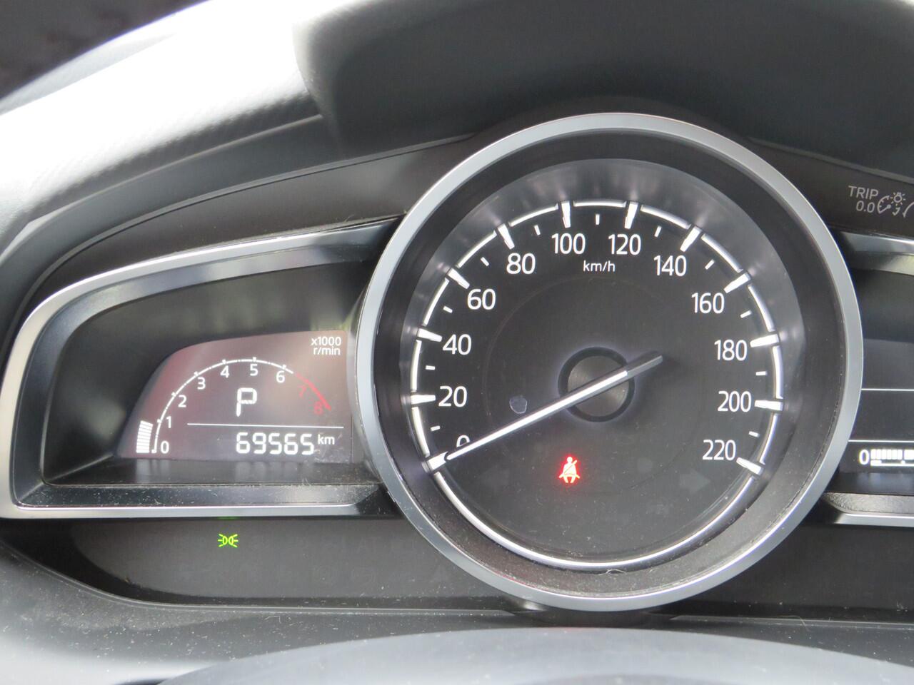 Mazda CX-3 2.0 SkyActiv-G 121-PK| Luxury| Automaat| | Clima-Airco | Android Auto | Parkeercamera | Incl. BOVAG Garantie | Stoelverwarming | DAB+ |