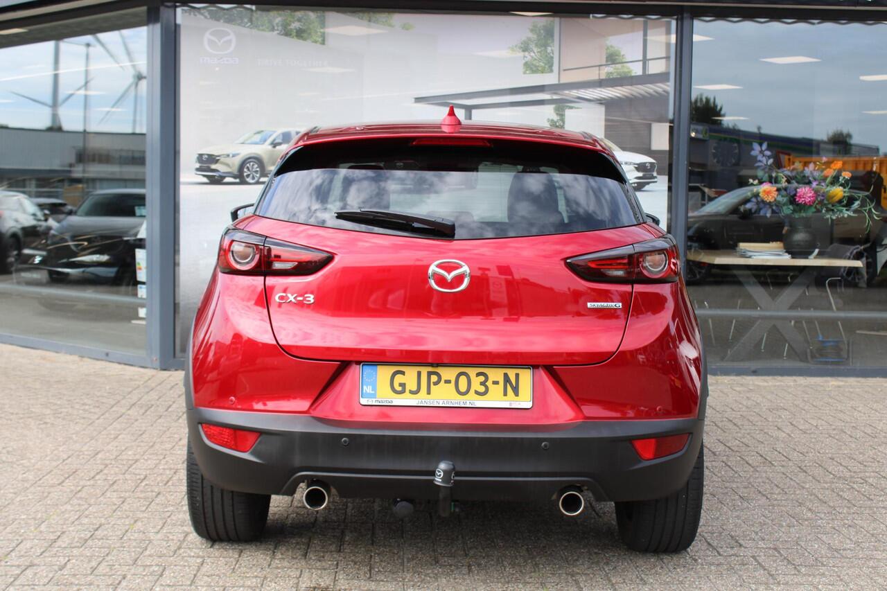 Mazda CX-3 2.0 SkyActiv-G 121 Luxury , Automaar, Trekhaak, Camera, Navi, Apple Carplay, Android Auto, Stoelverwarming, Cruise, LKA, PDC, LMV 18 Inch, Wit Leder