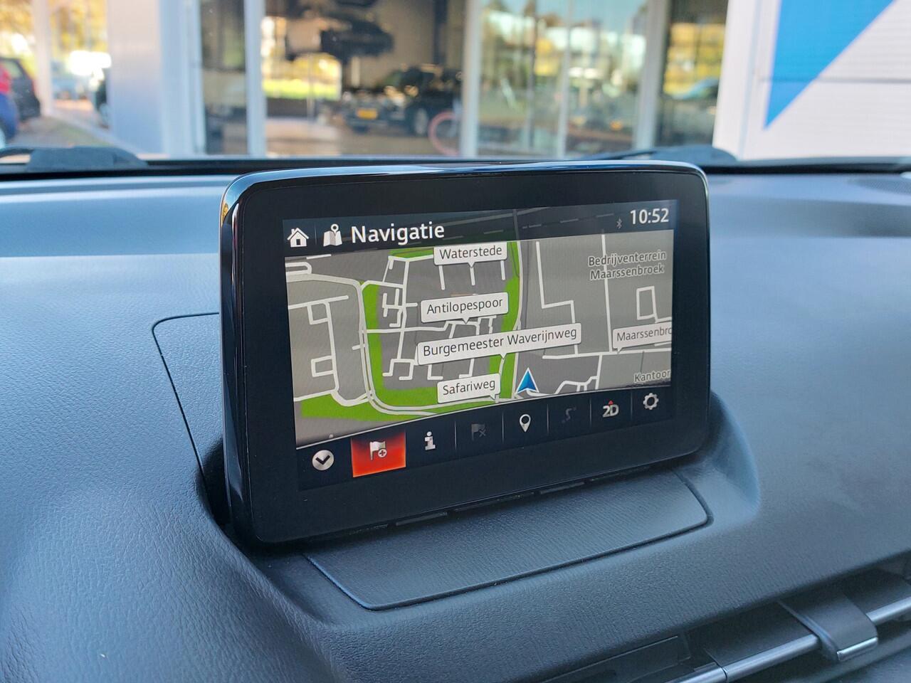 Mazda CX-3 2.0 SkyActiv-G 121pk Automaat Comfort | Origineel NL | Navi | Clima | Cruise | Dodehoek+Rijstrook+Licht+Regensensor | Keyless Start | Stoelverwarming | Pdc | Privacy Glass | 16''lm