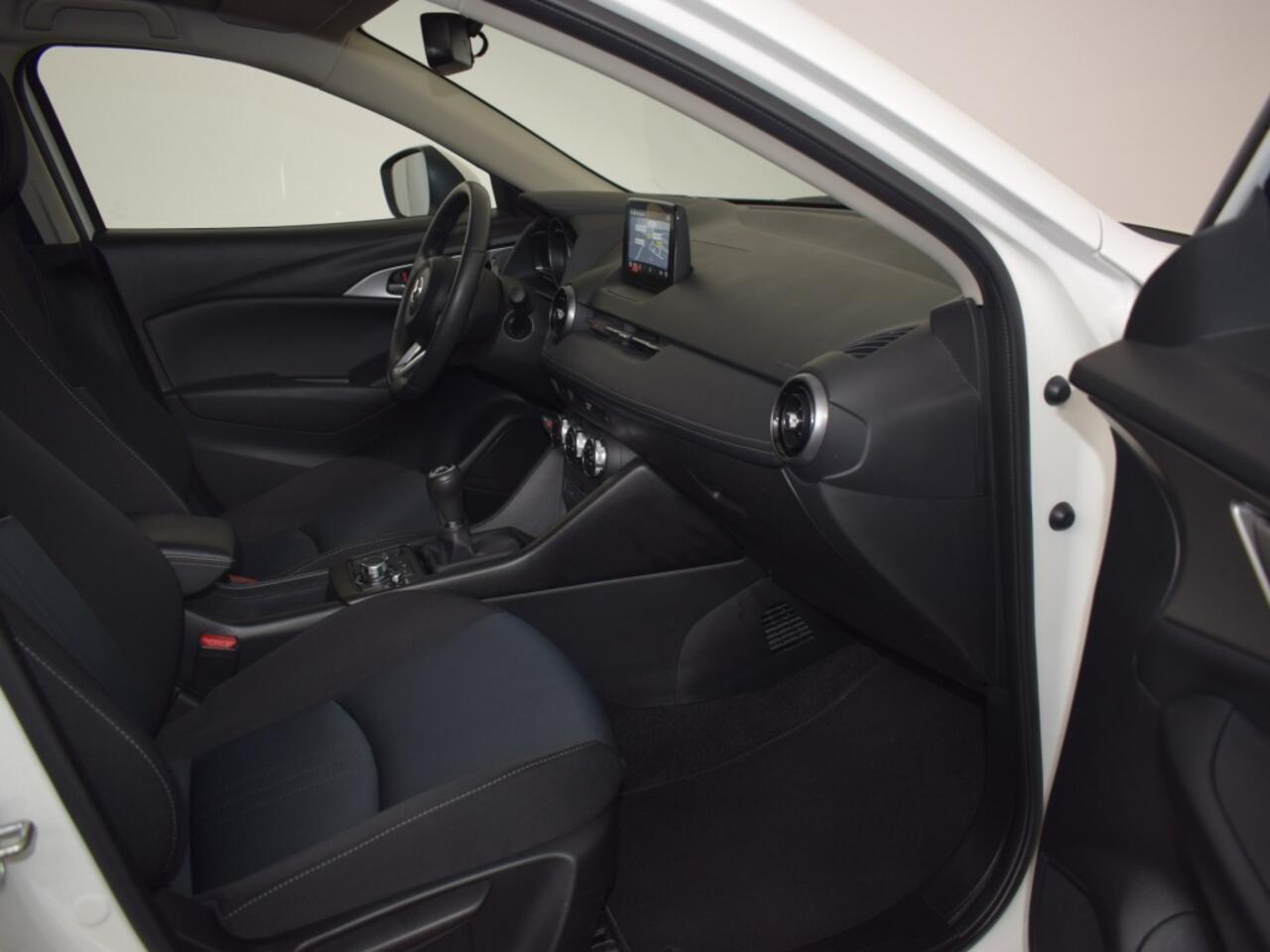 Mazda CX-3 2.0 Sport Selected NAVI PDC 18" LMV CAMERA