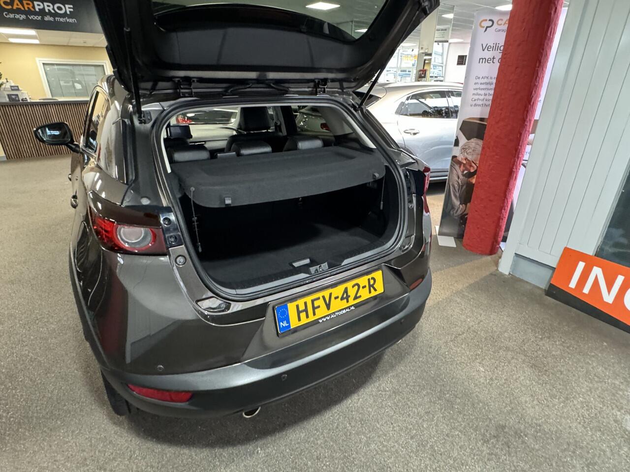 Mazda CX-3 2.0 SkyActiv-G 120 Dynamic Head up displ