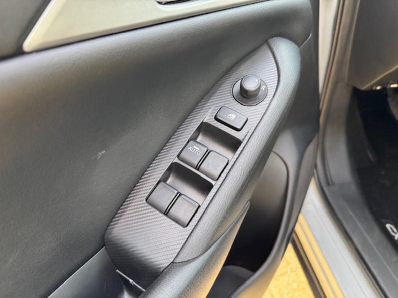 Mazda CX-3 2.0 SkyActiv-G 121 | Trekhaak | Keyless | Airco |