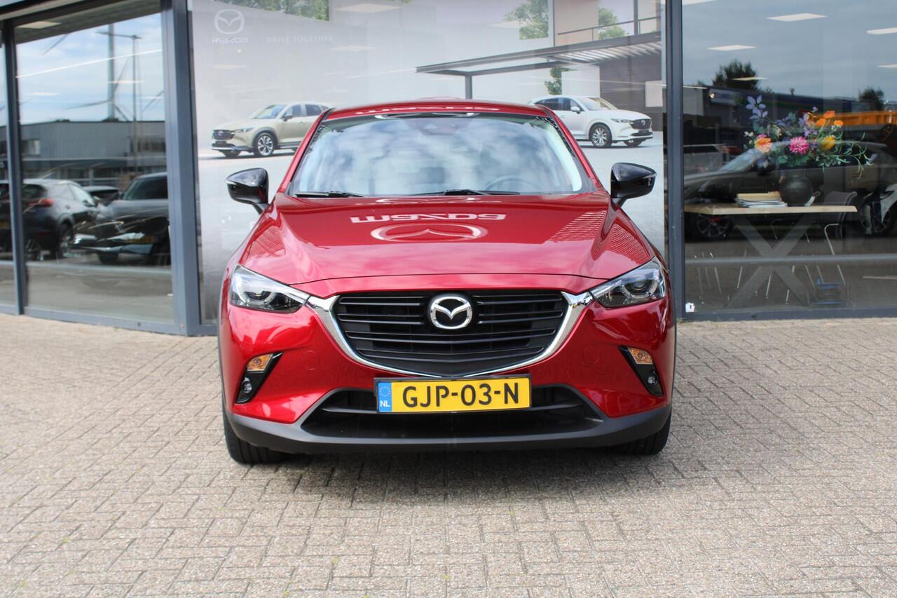 Mazda CX-3 2.0 SkyActiv-G 121 Luxury , Automaar, Trekhaak, Camera, Navi, Apple Carplay, Android Auto, Stoelverwarming, Cruise, LKA, PDC, LMV 18 Inch, Wit Leder