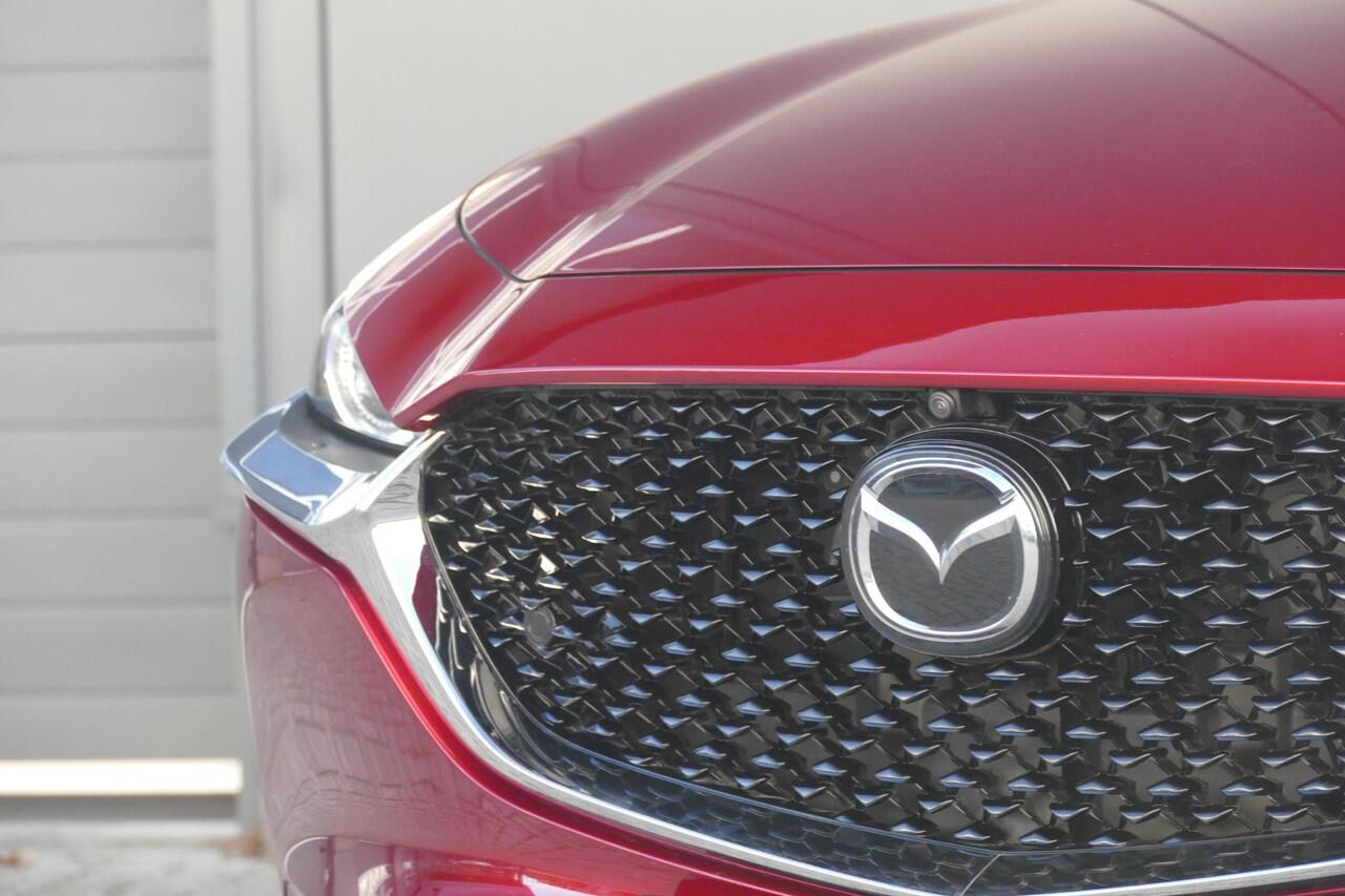 Mazda CX-30 2.0 e-SkyActiv-X M Hybrid Luxury |Full option | TREKHAAK | 360* CAMERA | LEER | ALL-SEASON BANDEN | RIJKLAARPRIJS |