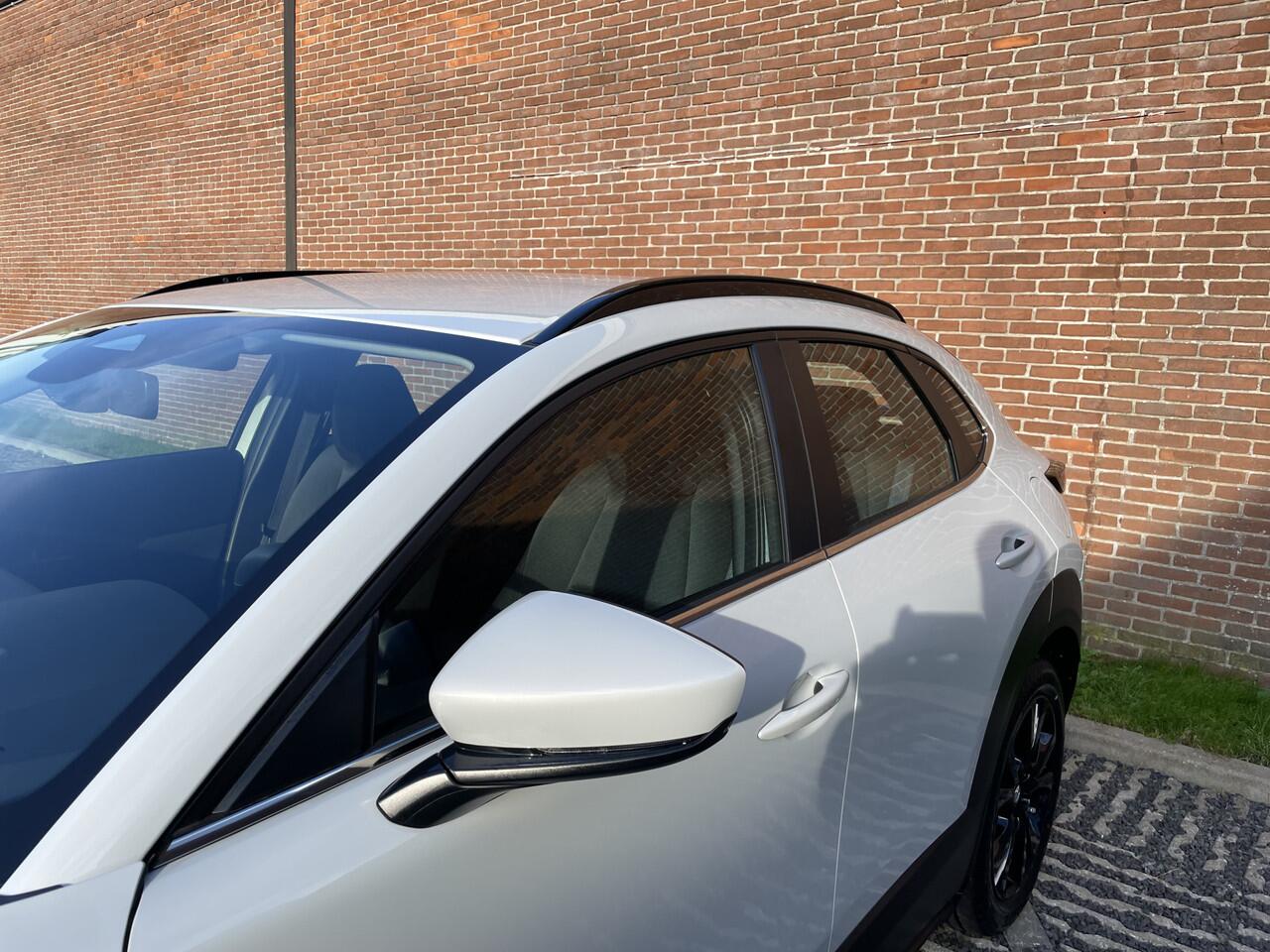 Mazda CX-30 2.5 e-SkyActiv-G 140 M Hybrid Centre-line