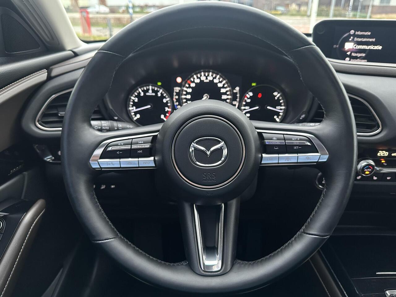 Mazda CX-30 2.0 e-SkyActiv-X M Hybrid Luxury AUTOMAAT | SCHUIFKANTELDAK | 360 CAMERA | AFNEEMBARE TREKHAAK | AERO PACK |
