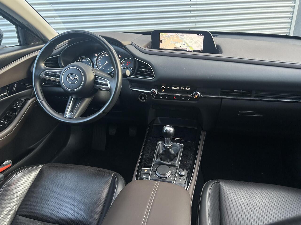 Mazda CX-30 2.0 e-SkyActiv-X M Hybrid Luxury | Camera | Leder | Sunroof |