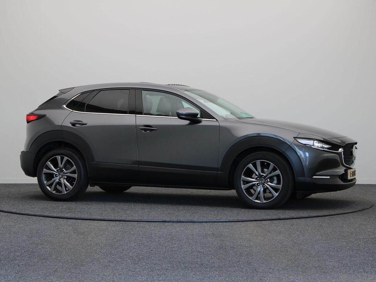 Mazda CX-30 2.0 e-SkyActiv-X M Hybrid Luxury | Stuur en Stoelverwarming | Head-up Display | Keyless Entry | Elektrische Achterklep |