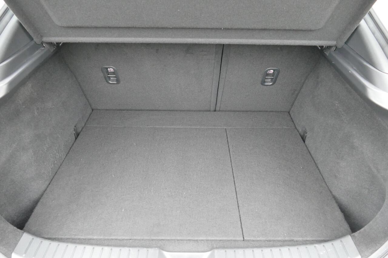 Mazda CX-30 2.0 e-SkyActiv-X M Hybrid Comfort | Adapt Cruise | Apple/Android | Camera | Keyless | RIJKLAARPRIJS!!