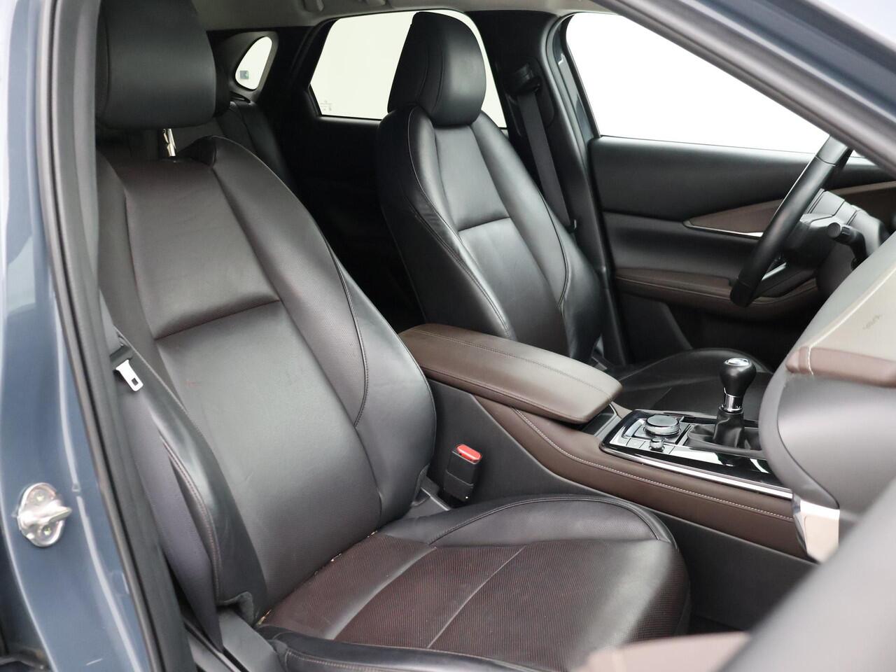 Mazda CX-30 2.0 e-SkyActiv-X M 180 PK HYBRID LUXURY + BOSE | TREKHAAK | LEDER | ADAPTIVE CRUISE | CAMERA