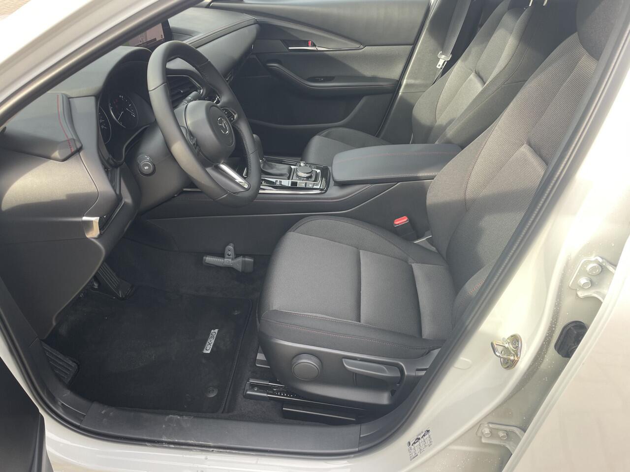 Mazda CX-30 2.0 e-SkyActiv-X M Hybrid 187 PK AUTOMAAT Homura NAVI | CLIMATE CONTROL ¤ 4000 inruilvoordeel 6 JAAR GARANTIE!