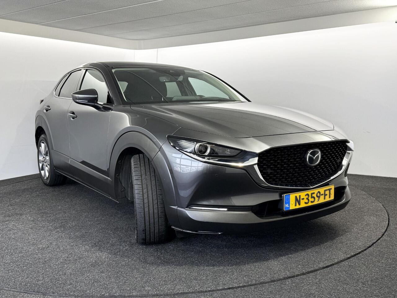 Mazda CX-30 2.0 e-SkyActiv-X M Hybrid Sportive / NL auto / Dealer onderhouden / Navigatie / CLimate ctrl / Cruise Control