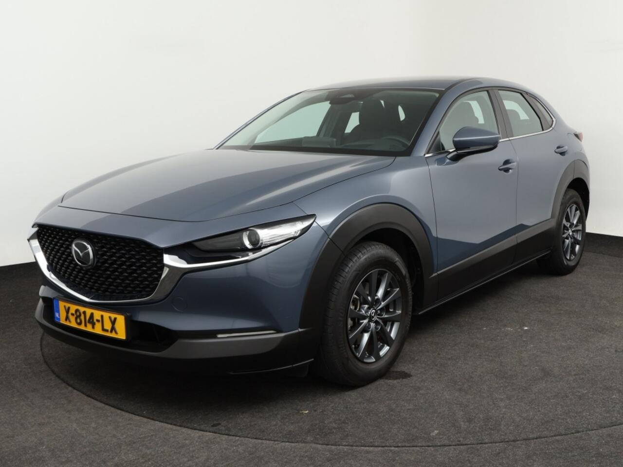 mazda-cx-30-2.0-prime-line-camera-l
