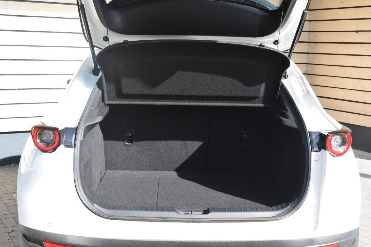 Mazda CX-30 2.0 e-SkyActiv-X M Hybrid Centre-line