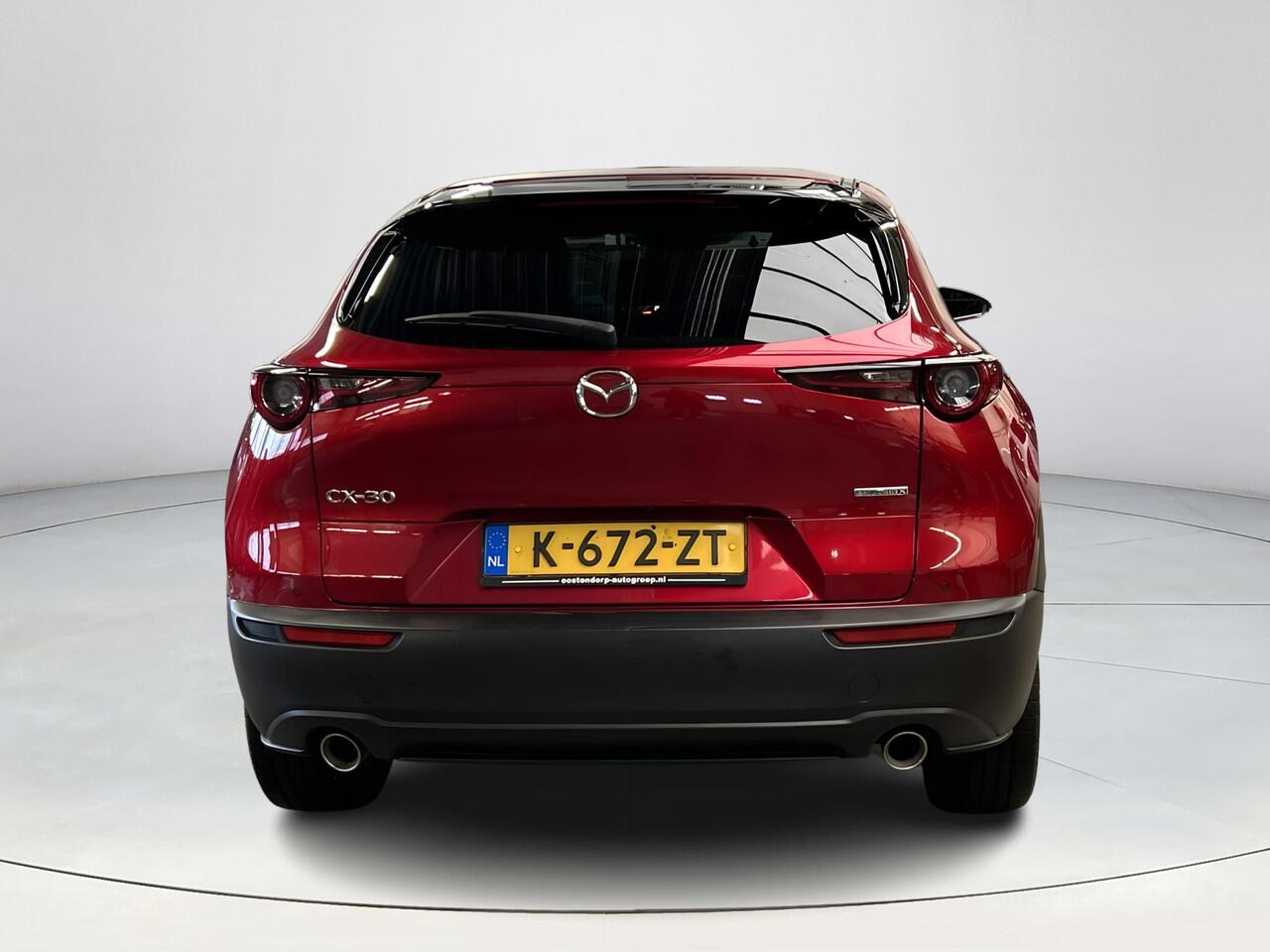 Mazda CX-30 2.0 e-SkyActiv-X M Hybrid Luxury | Apple Carplay/Android Auto | Achteruitrijcamera | Stoel/stuurverwarming | Elektrische achterklep | Schuifkanteldak |
