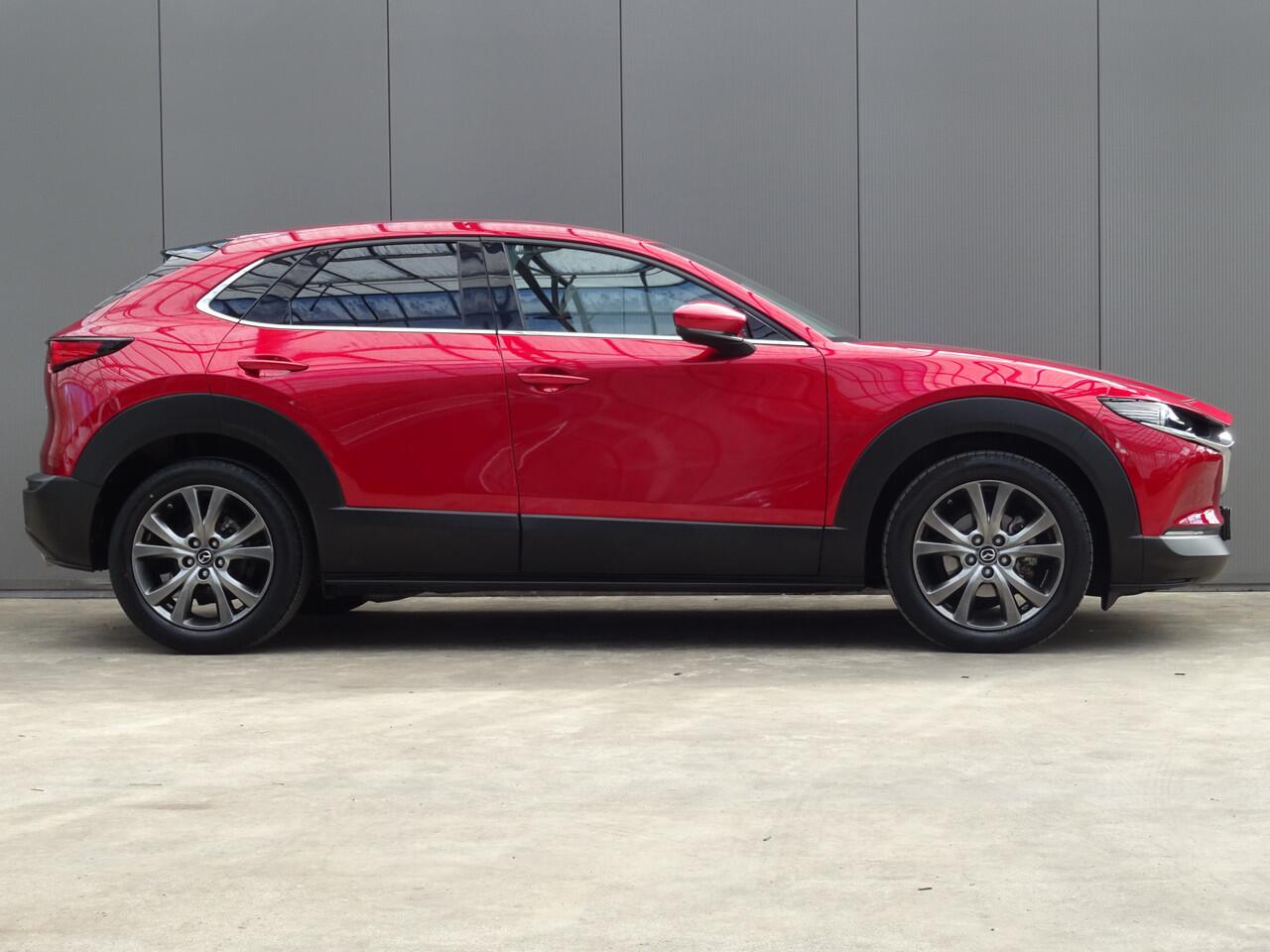 Mazda CX-30 2.0 e-SkyActiv-X M Hybrid Luxury * LAGE KM * LEER * HEAD-UP !!