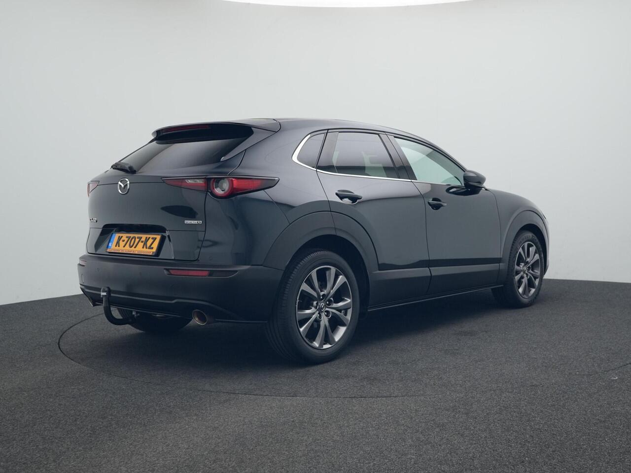 Mazda CX-30 2.0 e-SkyActiv-X Luxury i-Activesense automaat met afneembare trekhaak : dealer onderhouden