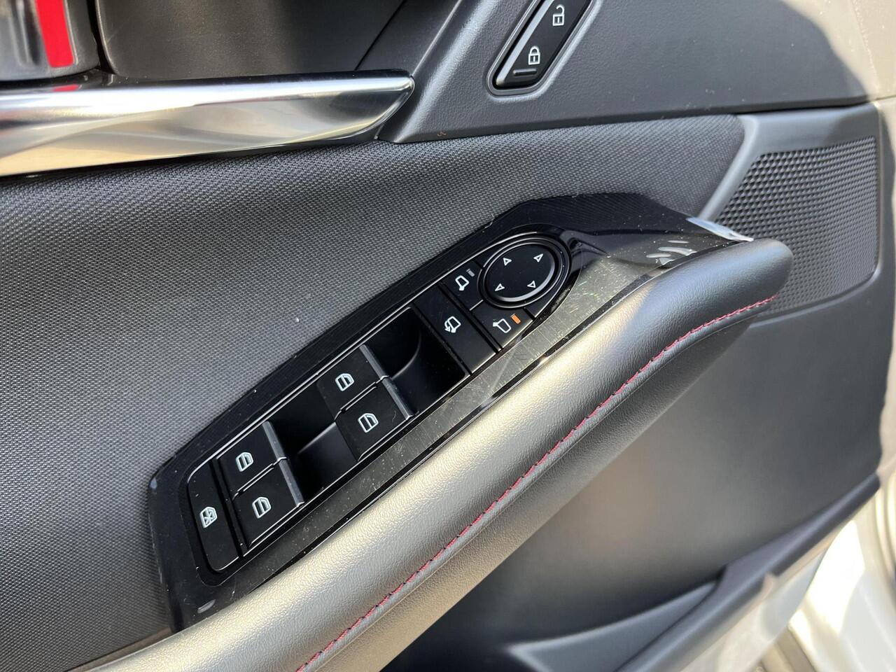 Mazda CX-30 2.5 e-SkyActiv-G M Hybrid Homura | Navigatie | Head up display | CarPlay / Android Auto |