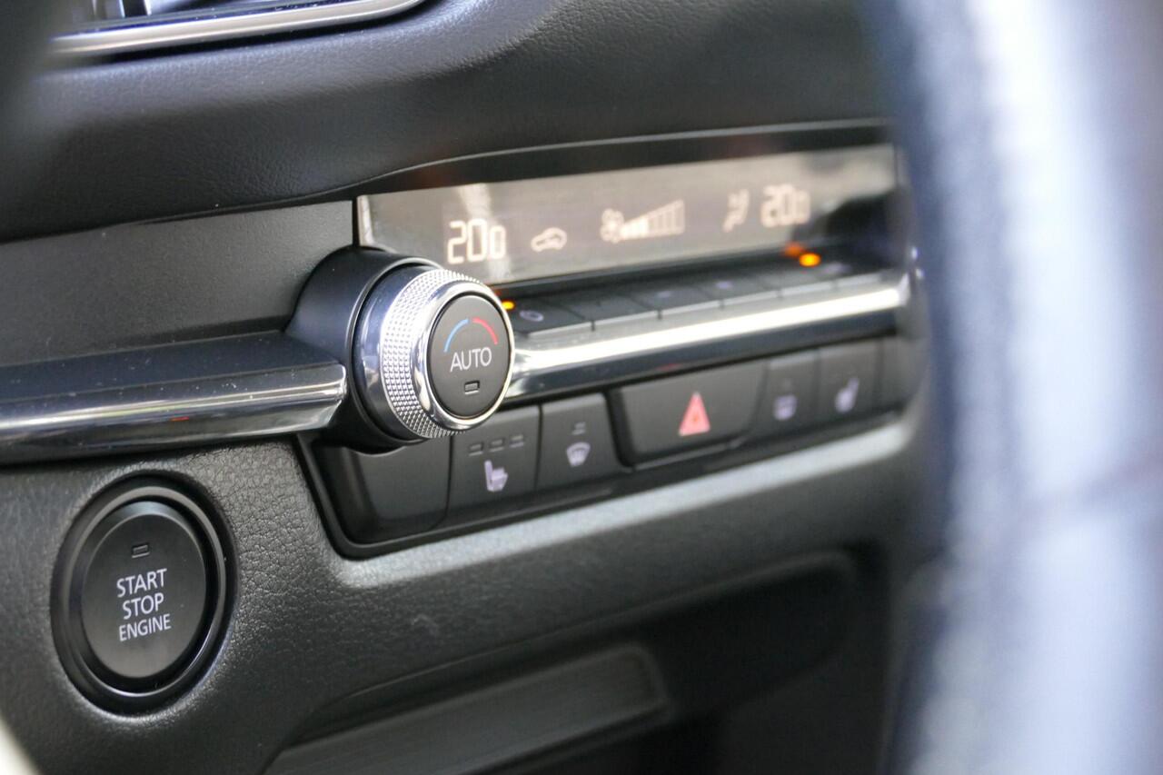 Mazda CX-30 2.0 e-SkyActiv-X M Hybrid Homura | Apple carplay | Climate control | Camera | rijklaarprijs