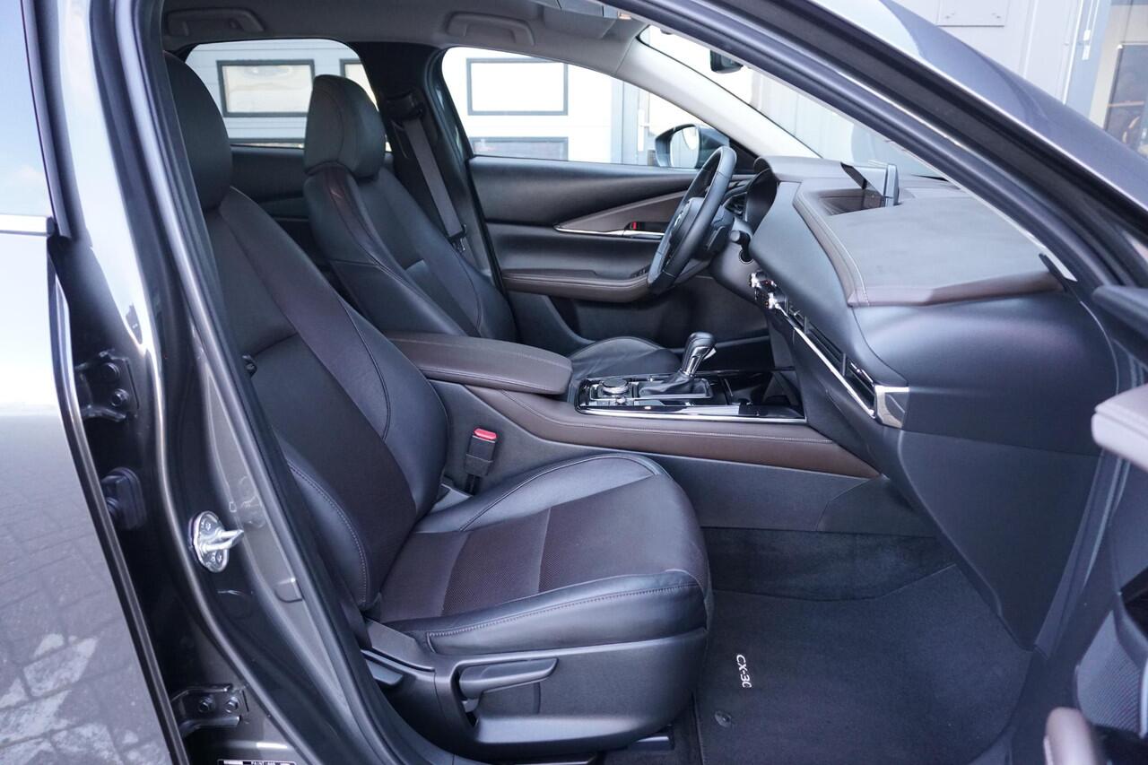 Mazda CX-30 2.0 e-SkyActiv-X M Hybrid AWD Luxury + 360 CAMERA / BOSE / TREKHAAK