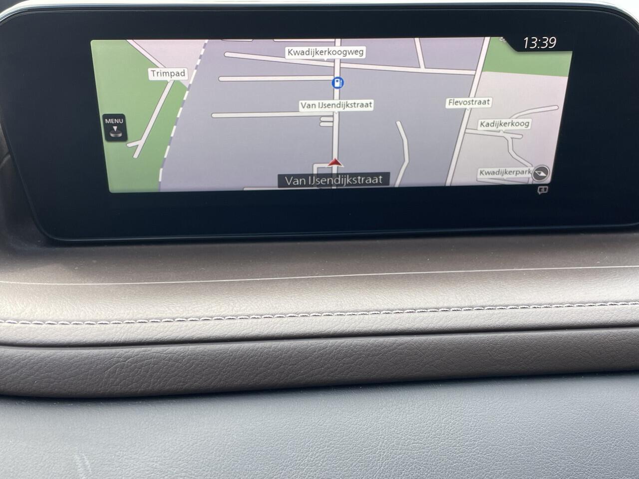 Mazda CX-30 2.0 e-SkyActiv-X 180 M Hybrid Luxury | AUTOMAAT | LEDER | BOSE | CLIMA | 18 INCH LMV | WINTERPAKKET