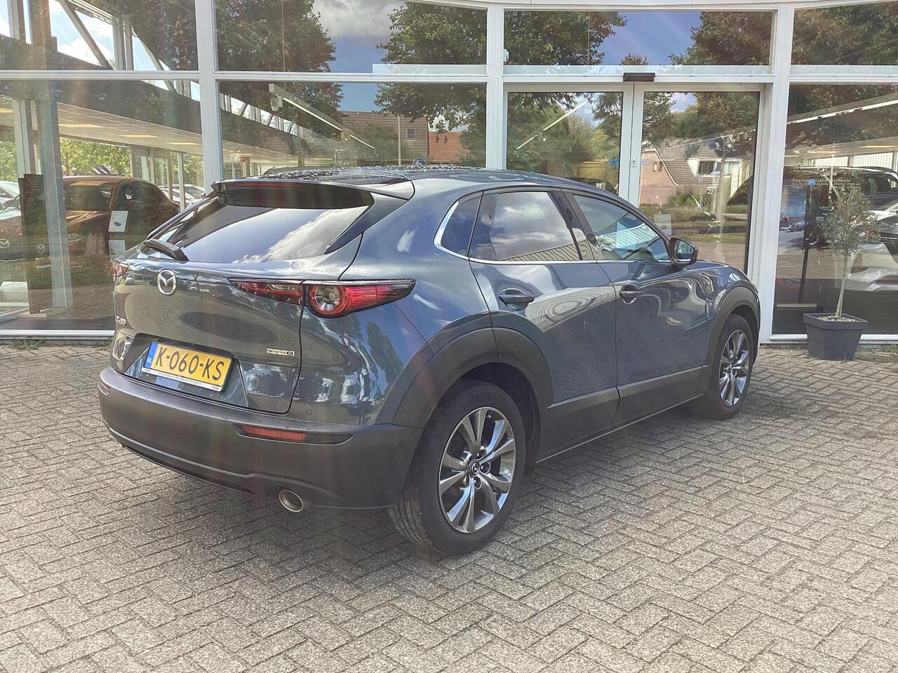 Mazda CX-30 2.0 e-SkyActiv-X M Hybrid Luxury 1e Eig., NL-Auto, Dealer Ondh., Navigatie, Bose, Apple Carplay/ Android Auto, Leer, Camera 360, Parkeerhulp, Electr-A.klep, Cruise Controle Add., Stuur & Stoel verwarm., Keyless.