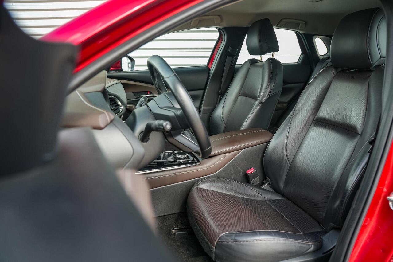 Mazda CX-30 2.0 e-SkyActiv-X M Hybrid Comfort Leder Stuurwielbed. Airco Parkeersensoren Camera